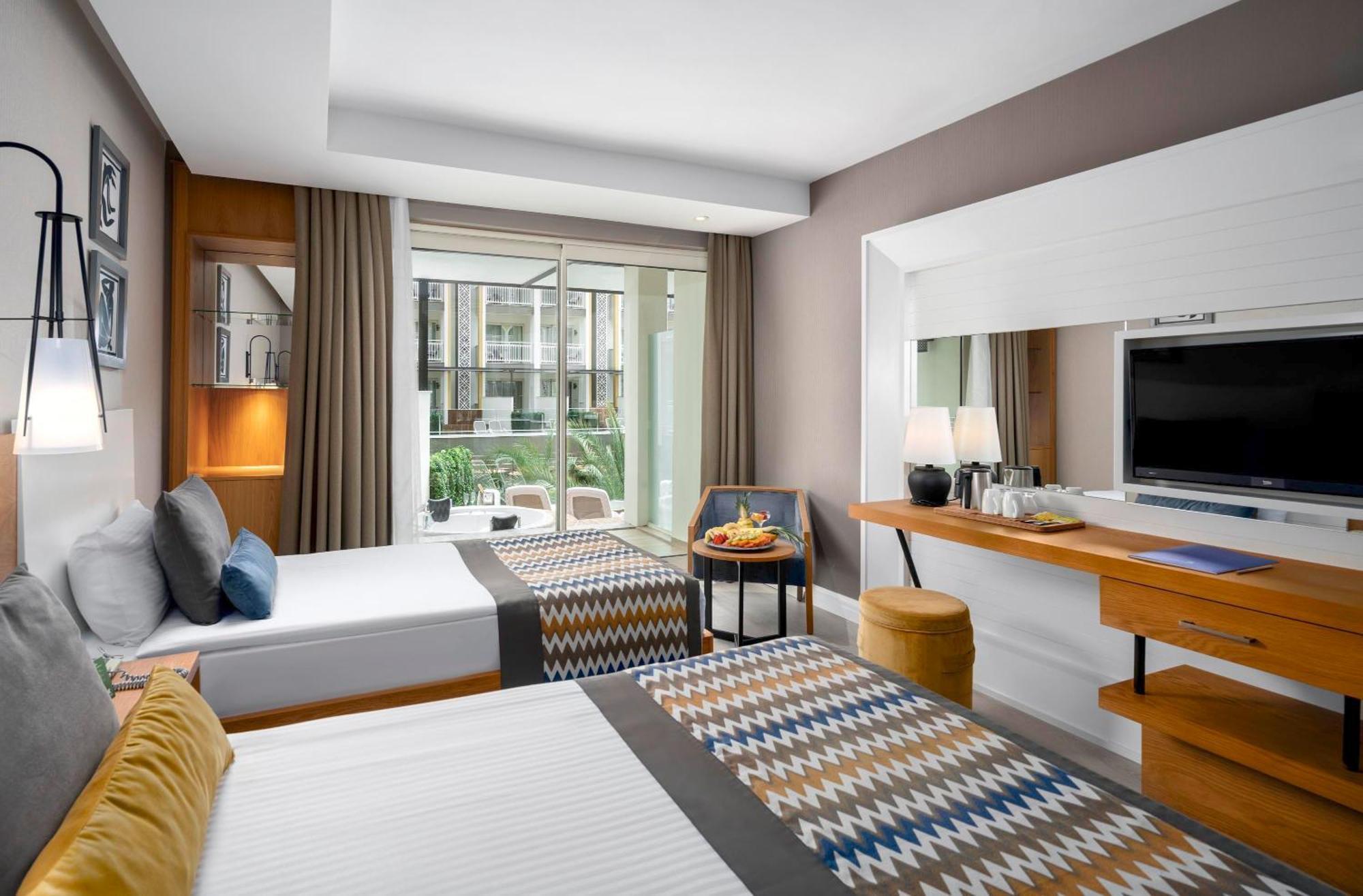 Sidera Kirman Premium Hotel โอคูร์จาลาร์ ภายนอก รูปภาพ