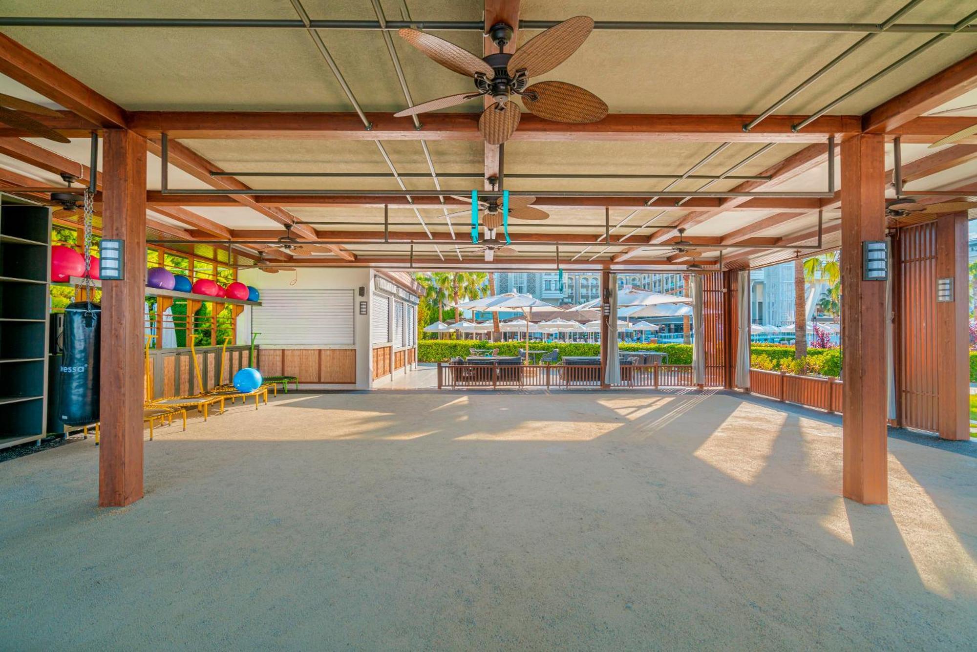 Sidera Kirman Premium Hotel โอคูร์จาลาร์ ภายนอก รูปภาพ