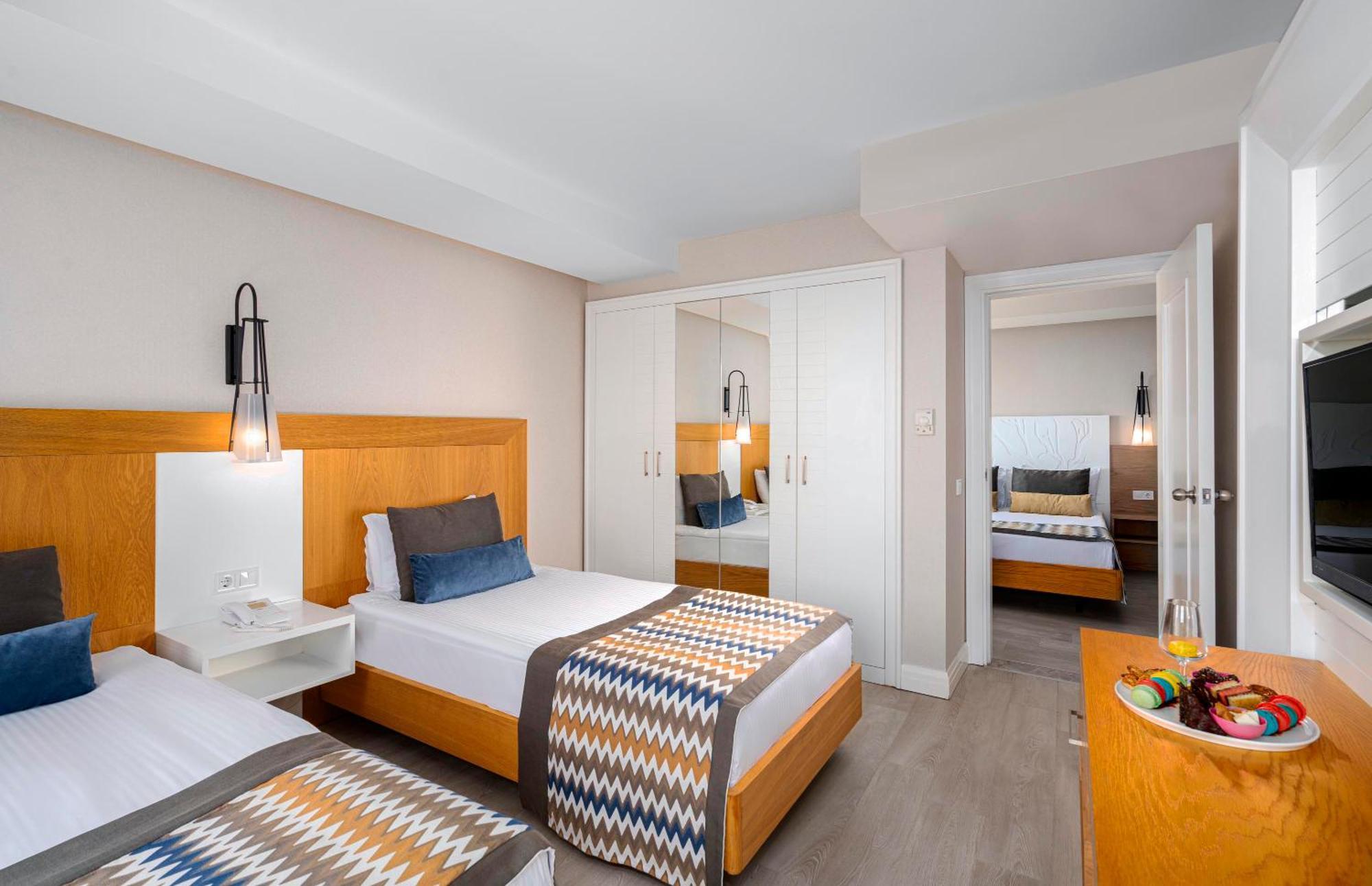 Sidera Kirman Premium Hotel โอคูร์จาลาร์ ภายนอก รูปภาพ