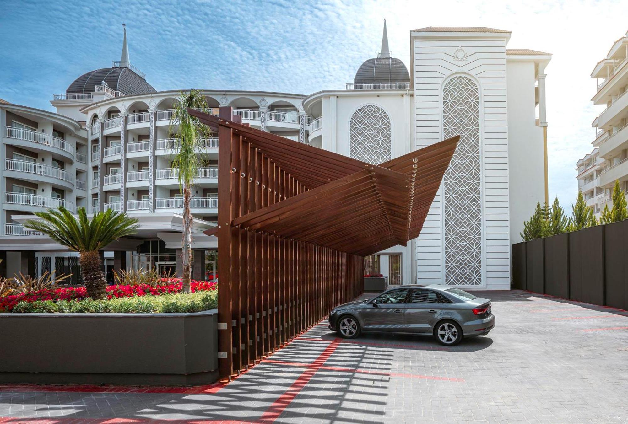 Sidera Kirman Premium Hotel โอคูร์จาลาร์ ภายนอก รูปภาพ
